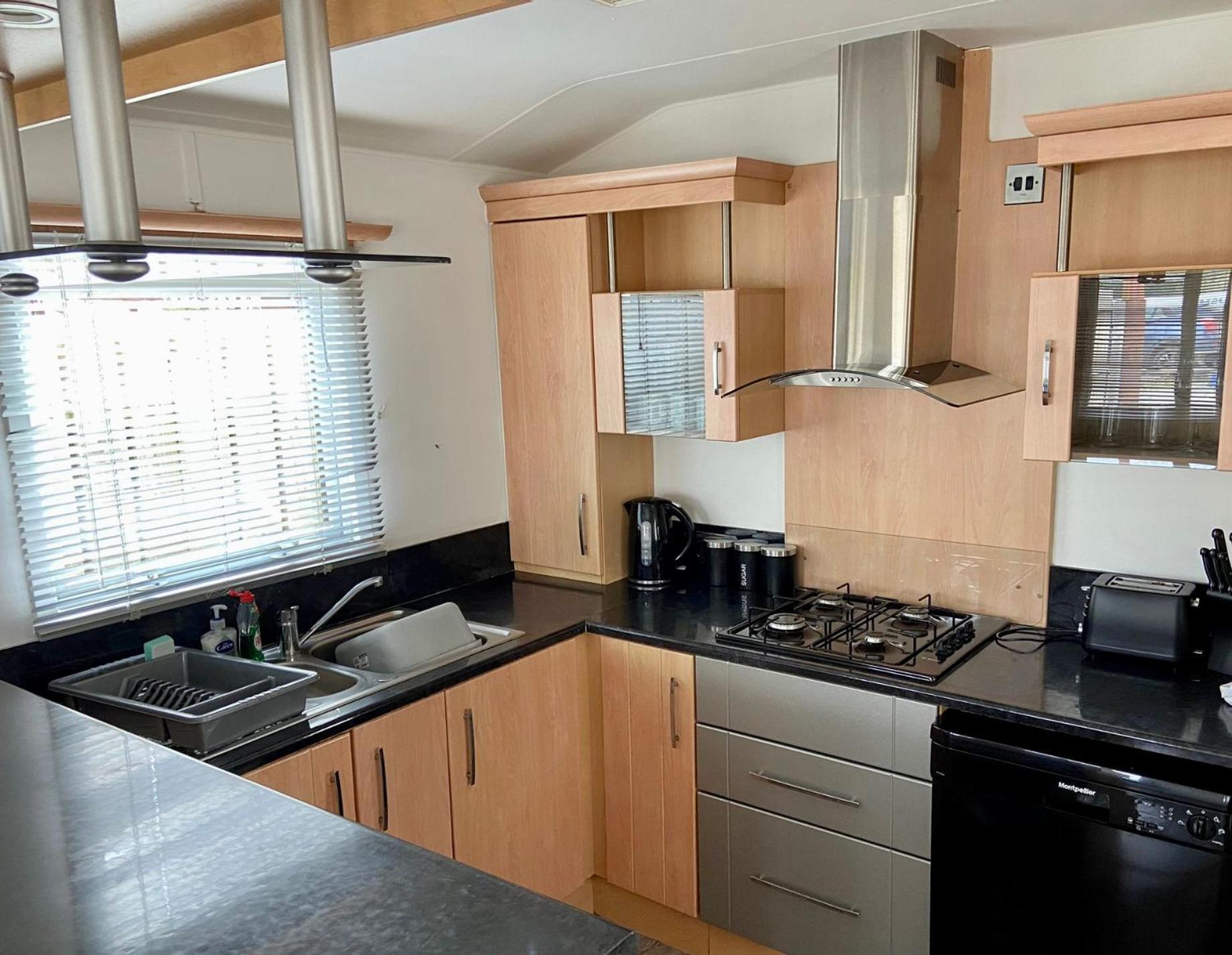 Elletson Park Wood Fired Hot Tubs, Caravans & Pods Pilling Екстер'єр фото
