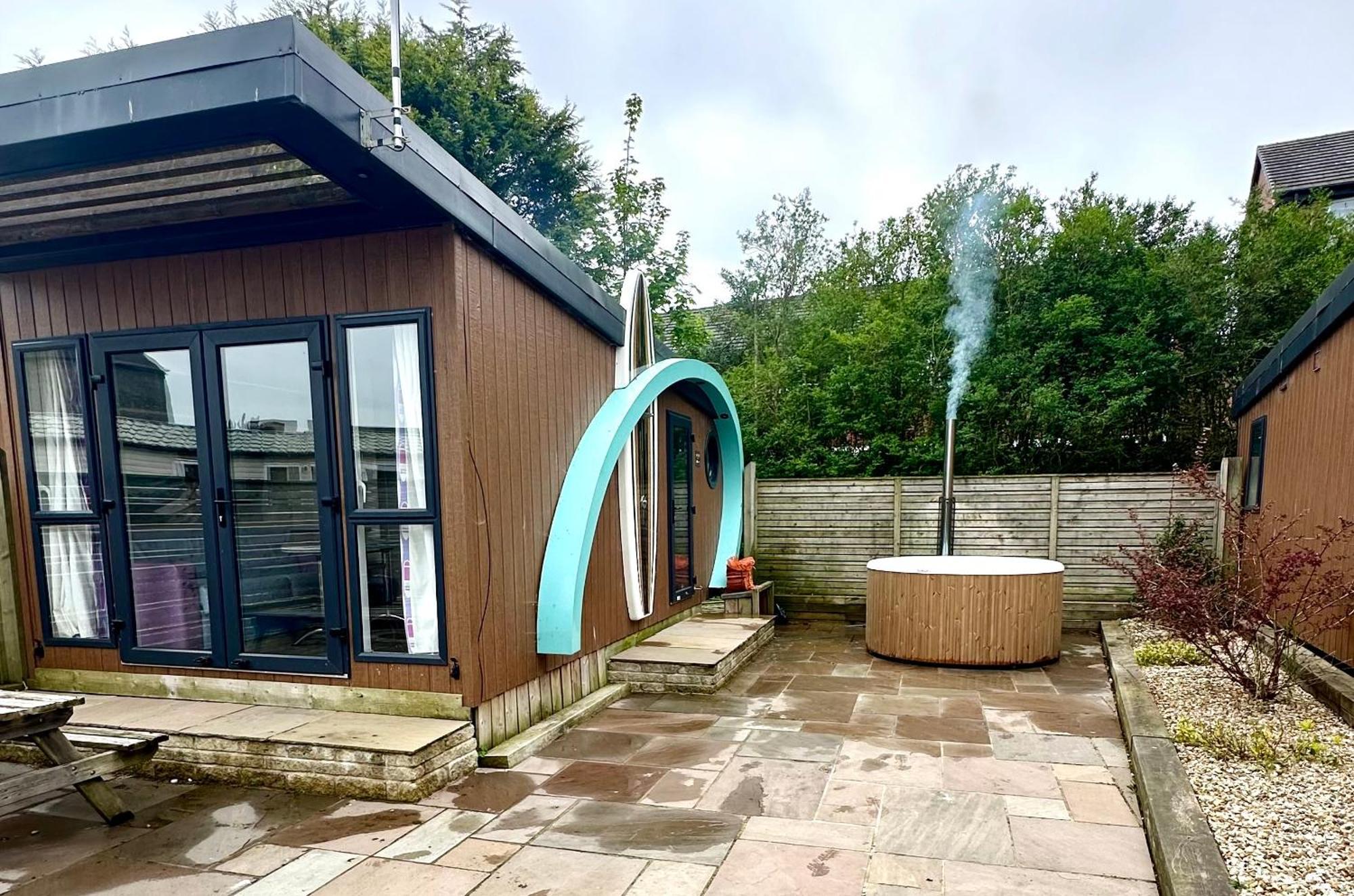 Elletson Park Wood Fired Hot Tubs, Caravans & Pods Pilling Екстер'єр фото